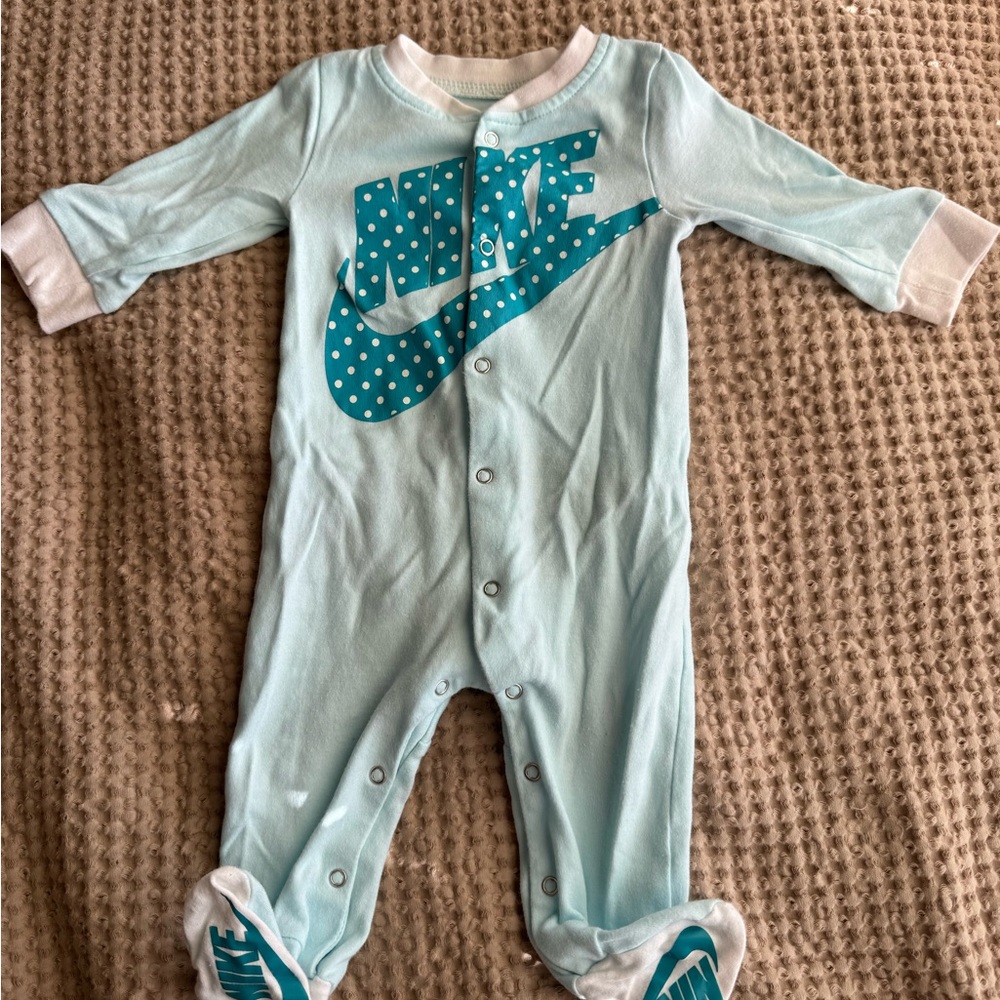 Nike Baby Girls Footed Coverall